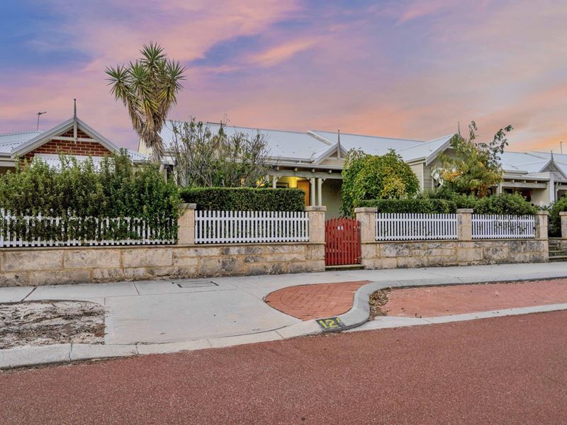 12 Sealey Way, Ellenbrook WA 6069