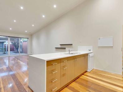 12 Sealey Way, Ellenbrook WA 6069