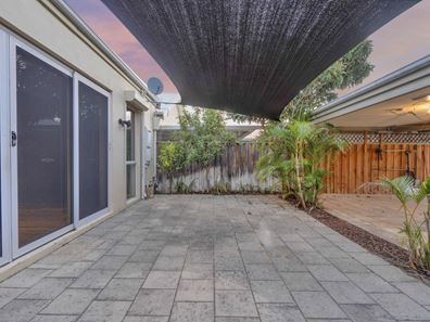 12 Sealey Way, Ellenbrook WA 6069