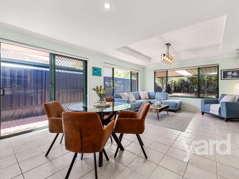 35 Jagoe Loop, Willagee WA 6156