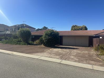 45 Calbourne Way, Kingsley WA 6026