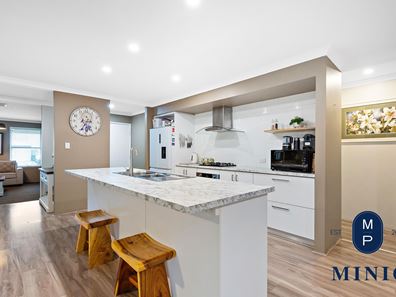 17 Fairchild Drive, Baldivis WA 6171
