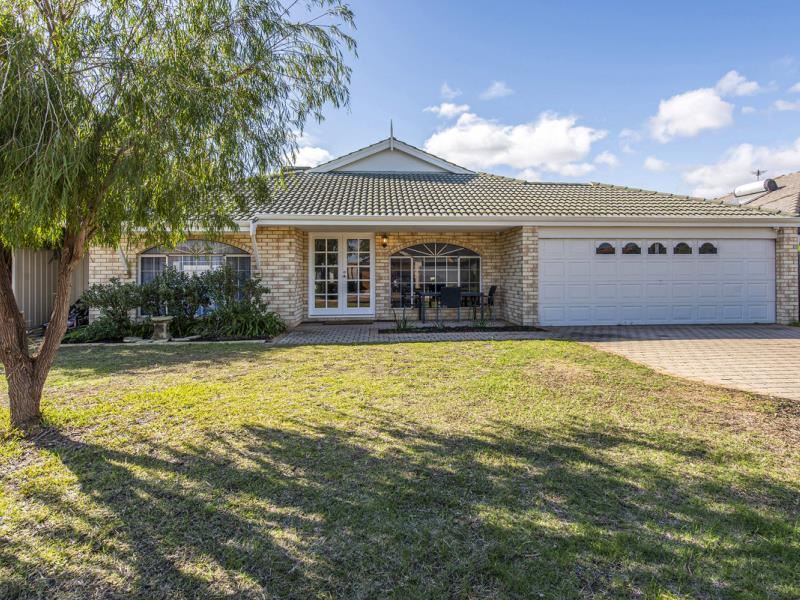 1 Jordan Place, Wattle Grove WA 6107