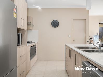 27 Monroe Cross, Aveley WA 6069