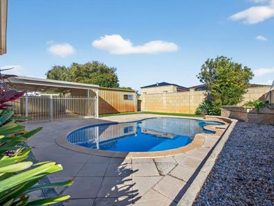 27 Elswick Street, Safety Bay WA 6169