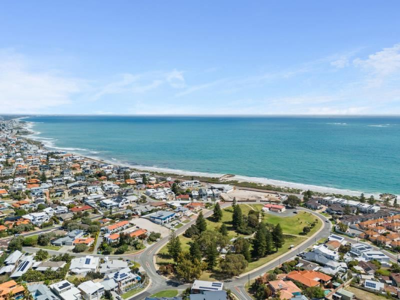 15a Hawkins Avenue, Sorrento WA 6020