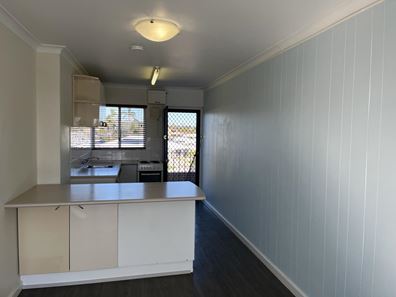 5/32 Shayne  Street, Halls Head WA 6210