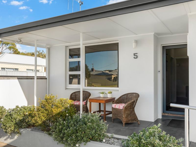 5 Hymus Street, Centennial Park