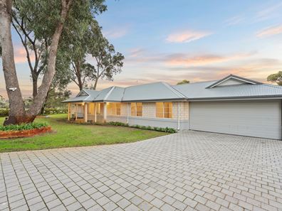5 Ayrton Court, Golden Bay WA 6174