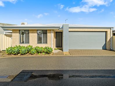 11/20 Binnar Court, Erskine WA 6210