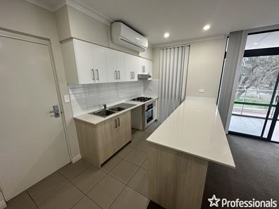 24/63 Mariposa Gardens, Success WA 6164