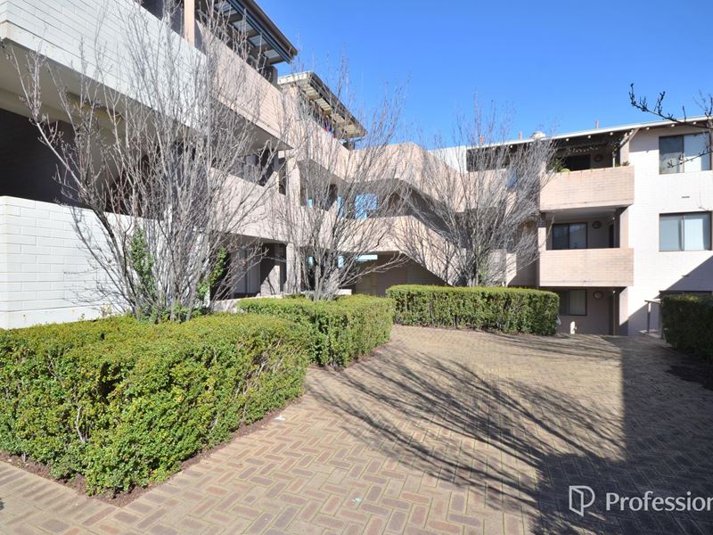 10/111 Hubert Street, East Victoria Park