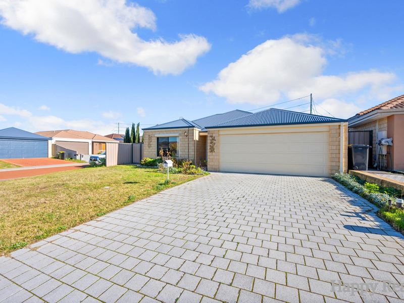 2 Velvick Lane, Canning Vale WA 6155
