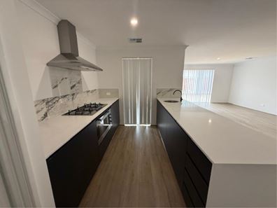 226 Hamilton Rd, Spearwood WA 6163