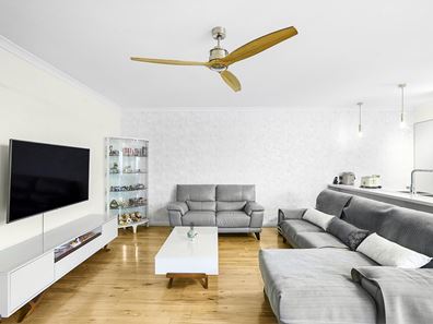 13D Halley Street, Innaloo WA 6018