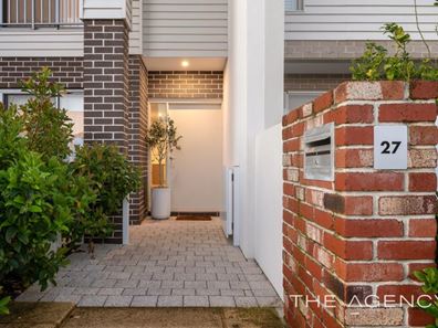 27 Mudstone Road, Treeby WA 6164