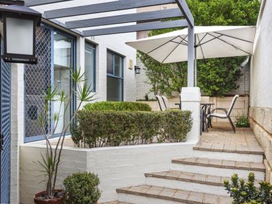 16A Garden Street, Swanbourne WA 6010