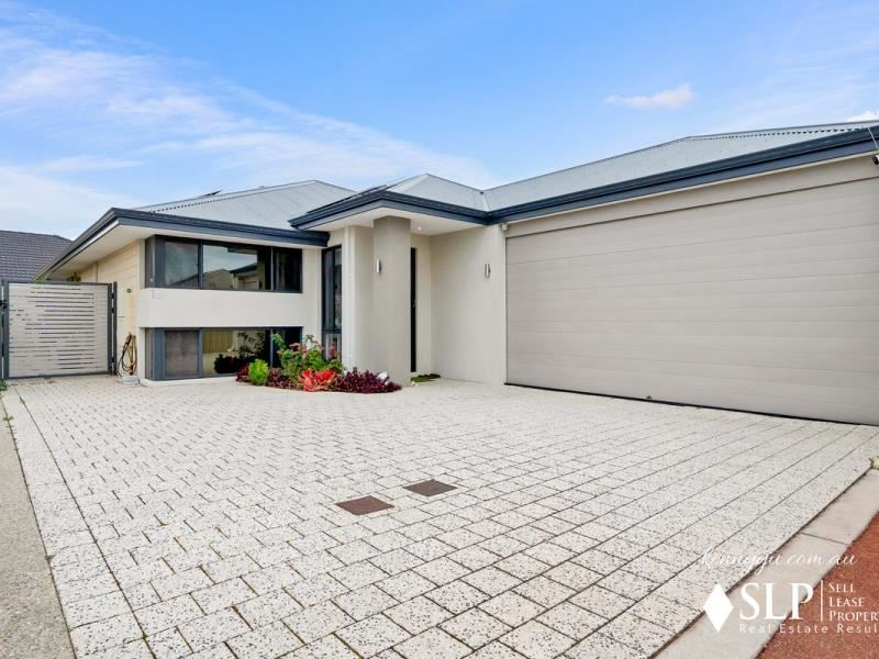 18 Peppertree Way, Madeley WA 6065