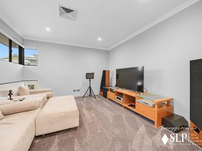 18 Peppertree Way, Madeley WA 6065