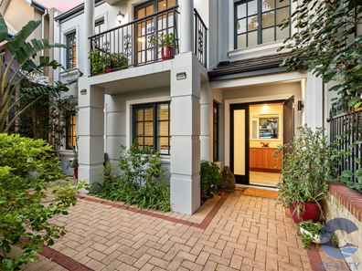 91 Waterway Crescent, Ascot WA 6104