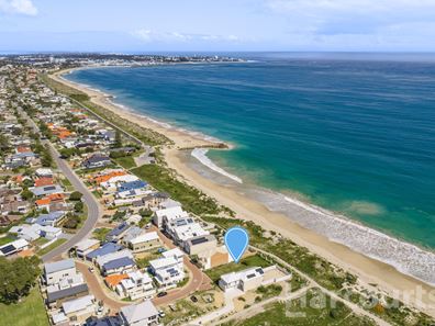 68 Hickman Road, Silver Sands WA 6210