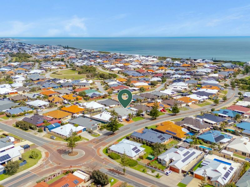 8 Boardwalk Boulevard, Halls Head