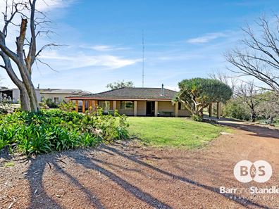 32 James Road, Hamel WA 6215