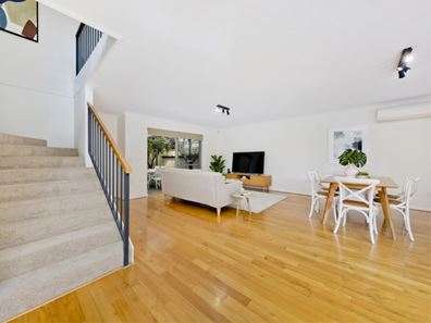 31C Farris Street, Innaloo WA 6018