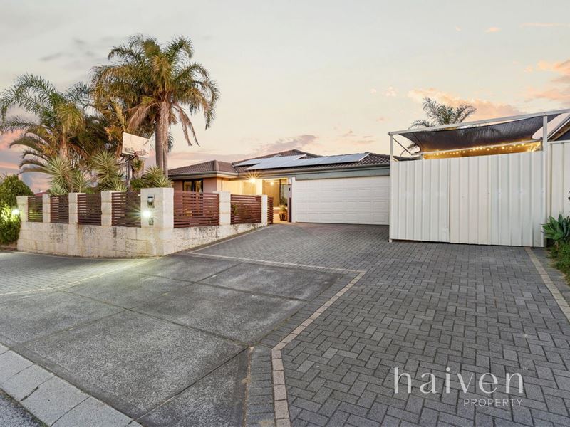 17 HOLYROOD CLOSE, Orelia WA 6167