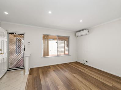 11a Williamson Road, Kardinya WA 6163