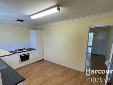 2A Calvert Way, Girrawheen WA 6064