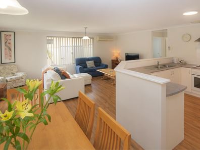 1/5 Sandalford Court, Dunsborough WA 6281