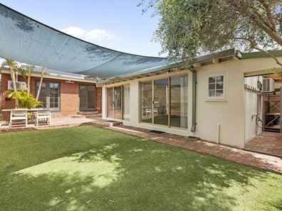 104 Keightley Road West, Shenton Park WA 6008