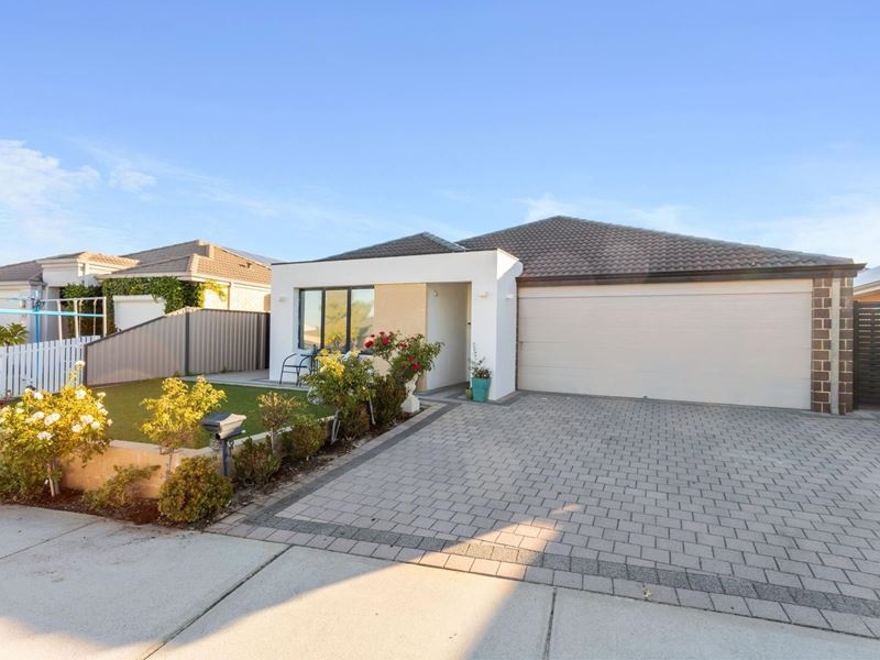 56 Tranquility Crescent, Aveley