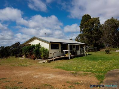 6 Trott Road, Hester Brook WA 6255
