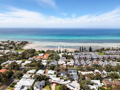 69 Gifford Road, Dunsborough WA 6281