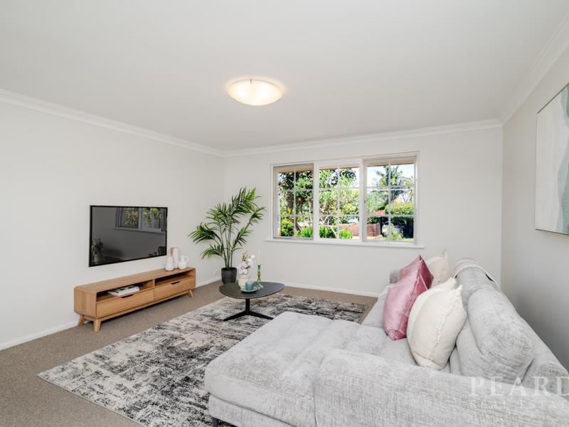 38 Garfield Way, Greenwood
