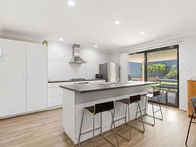 32 Beckingham Parkway, Baldivis WA 6171