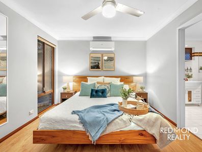 11 Hazelbury Street, Greenwood WA 6024
