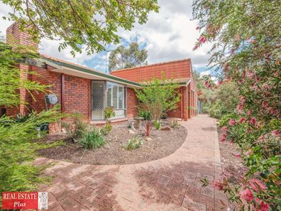 5 Radborn Street, Greenmount WA 6056
