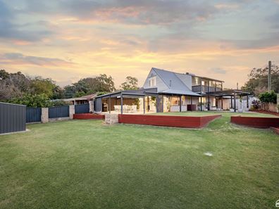 2 Drummond Court, Kelmscott WA 6111