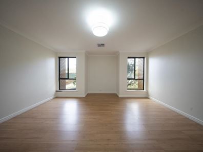33 Marsengo Road, Bateman WA 6150