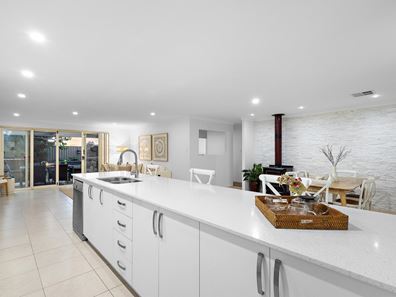36 Linacre Road, Bullsbrook WA 6084