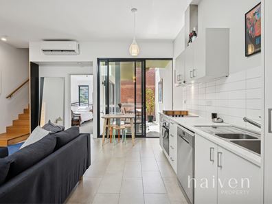 4/214 South Street, White Gum Valley WA 6162