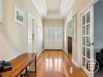 196 Wright Road, Harrisdale WA 6112