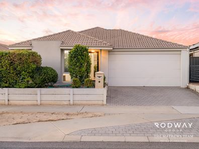 1C Lannam Rd, Hilbert WA 6112