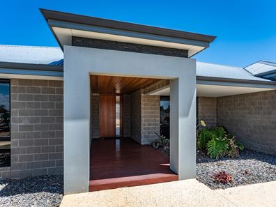 9 Fuchsia Close, Strathalbyn WA 6530