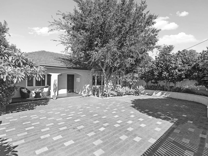 202 Woodside Street, Doubleview WA 6018