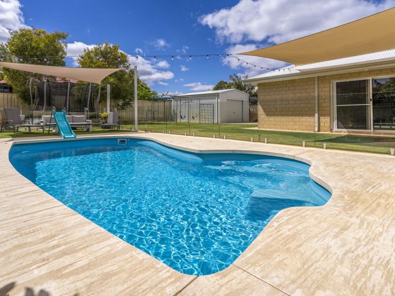 42 Yanrey Street, Golden Bay WA 6174