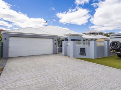 42 Yanrey Street, Golden Bay WA 6174